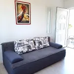 Apartment Irena 2, Free Parking, 10 Min From Sea