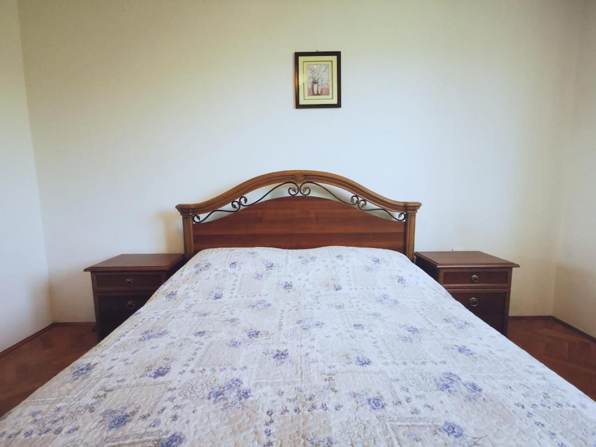 Irena 2, Free Parking, 10 Min From Sea